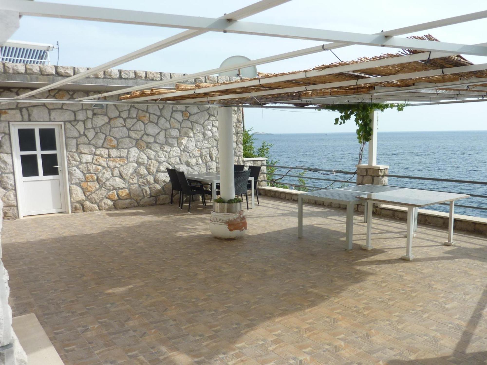 Stone Apartment *